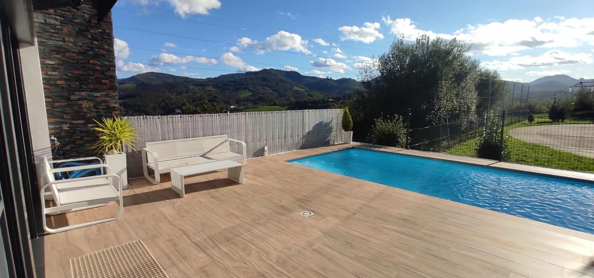 Villa Ikasmendi Licencia Ess02970 Rentería España